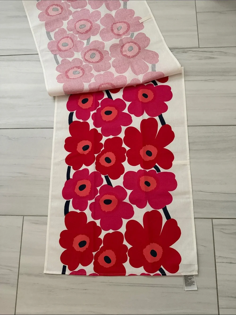 Marimekko Unikko Poppy Linen Blend Red White Floral Kitchen Tea Towel Set (2)